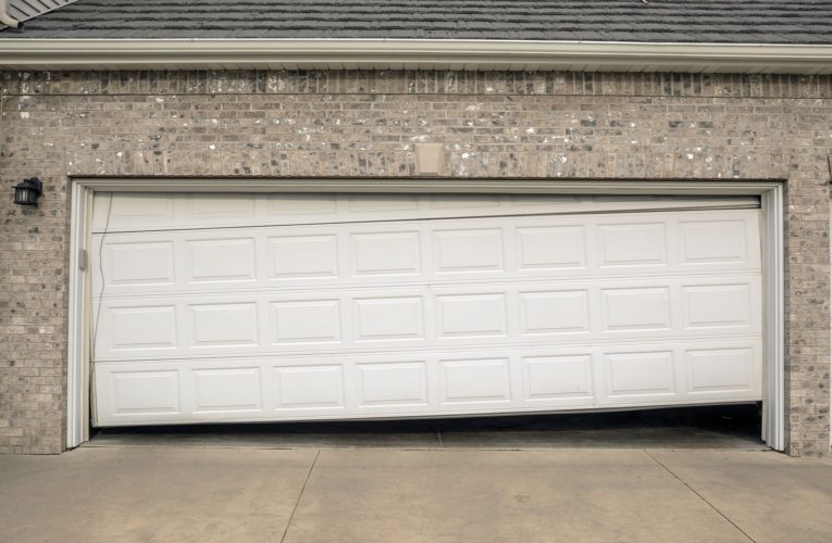 How Much Does it Cost Replace or Repair a Damaged Garage Door?